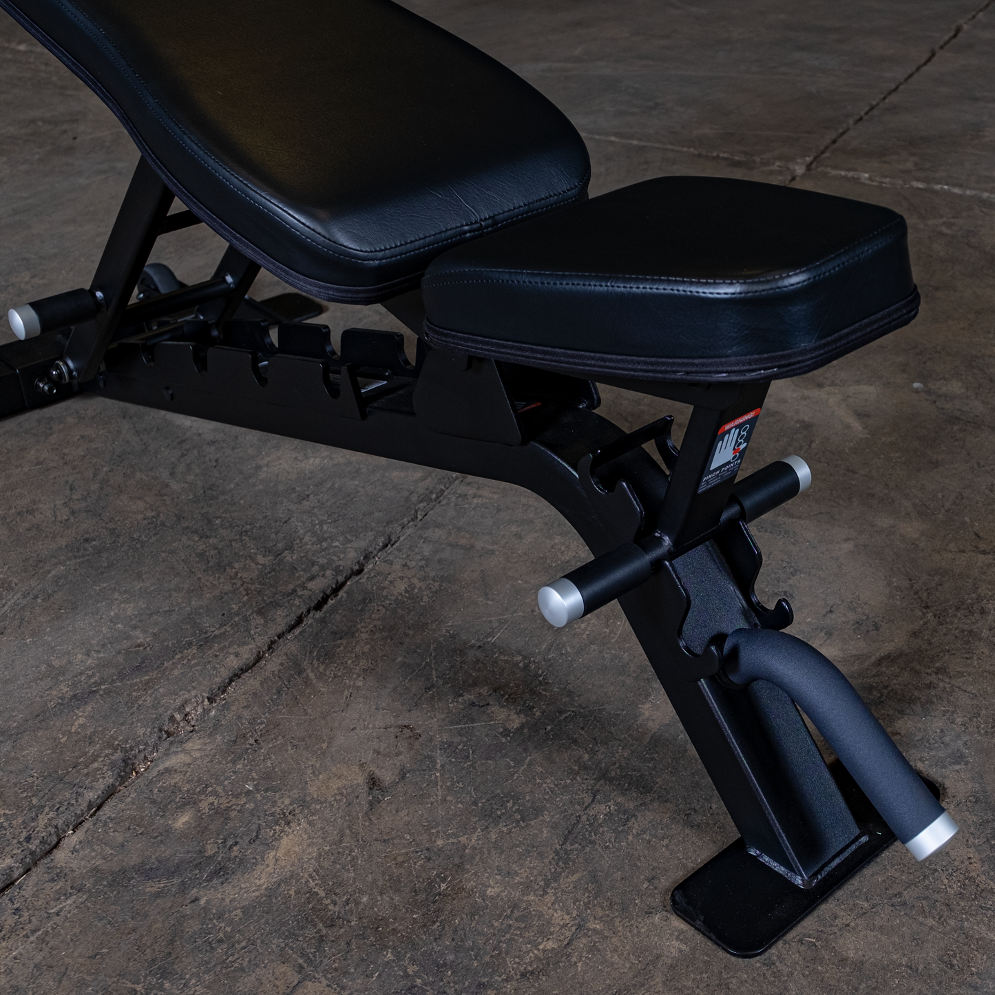 Body-Solid Pro ClubLine SFID325B FID Bench