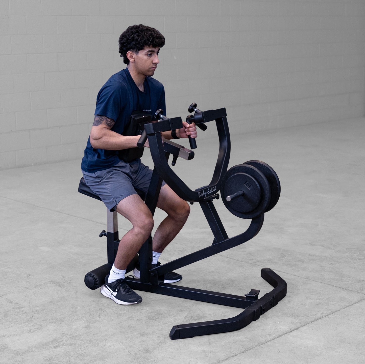 Body-Solid GSRM40B Seated Row Machine